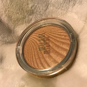 Milani highlighter